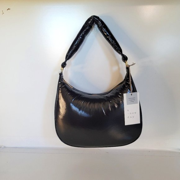 PURSE - Picture 1 of 2